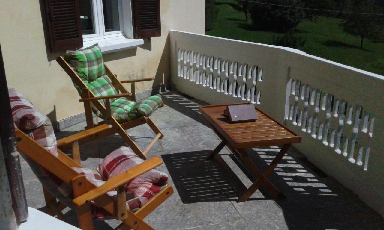 Swanlake Rooms Nebbiuno Exterior foto